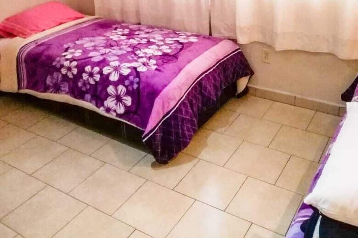 Basic Room | 1 bedroom, iron/ironing board, free WiFi