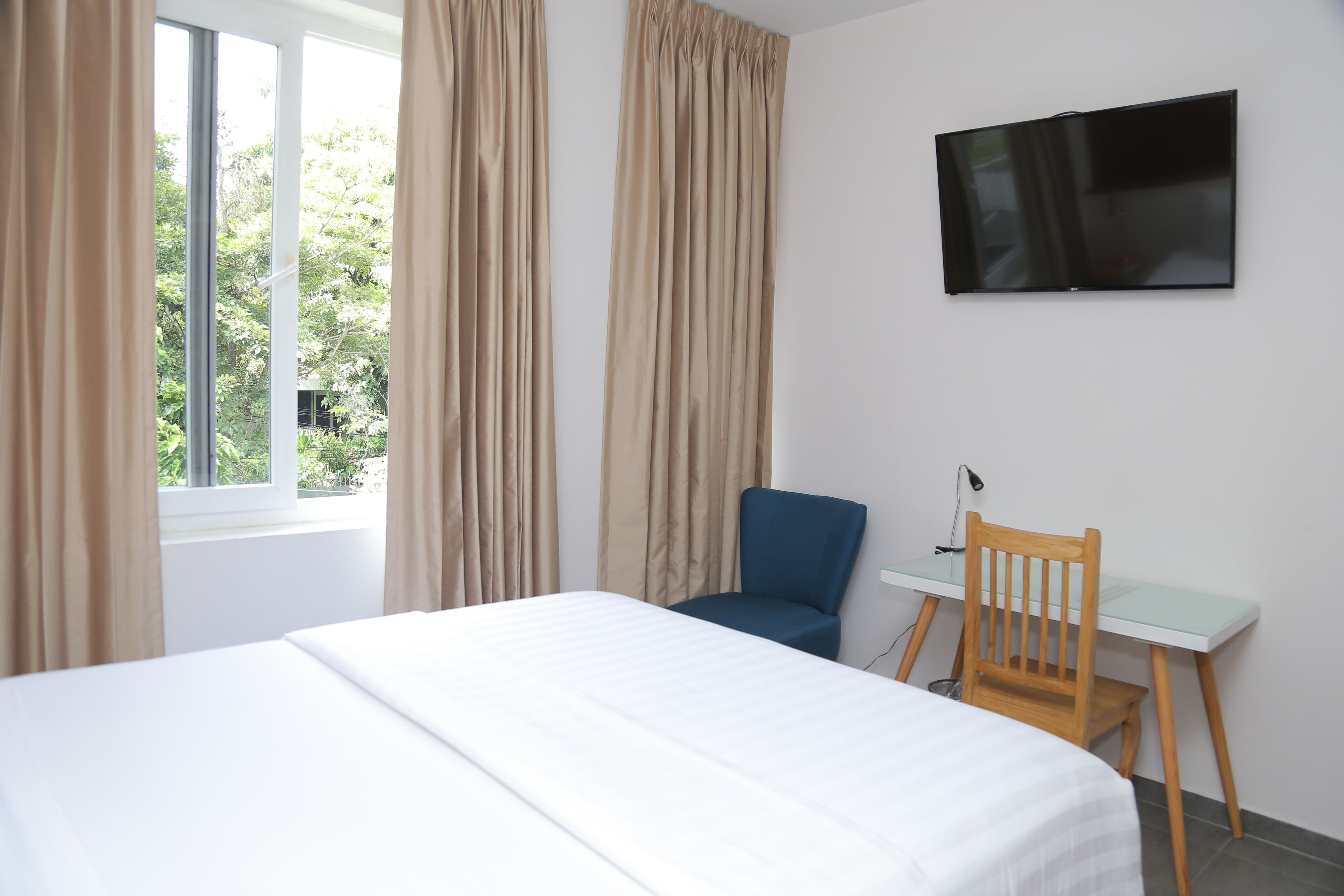 single room | 1 bedroom, premium bedding, in-room safe, desk