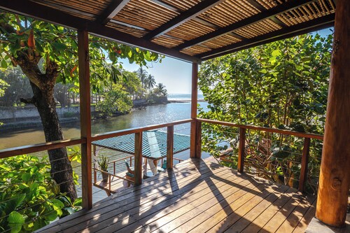 Boca Olas Resort Villas