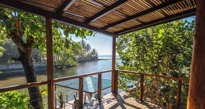 Boca Olas Resort Villas