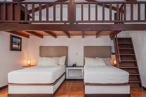 Villa Twin Bed | ตู้นิรภัยในห้องพัก, โต๊ะทำงาน, เตารีด/โต๊ะรีดผ้า, Wi-Fi ฟรี