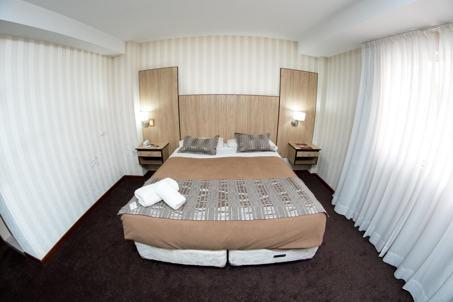 Blackout drapes, soundproofing, free WiFi