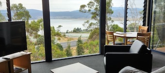 Armalong Winery Chalets