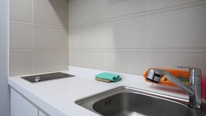 Double Room, 1 Katil Kelamin (Double), Ocean View (Couple Room) | Langsir/tirai gelap terus, Wi-fi percuma 