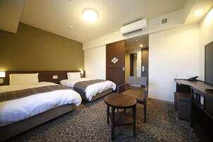 1 bedroom, down comforters, in-room safe, desk