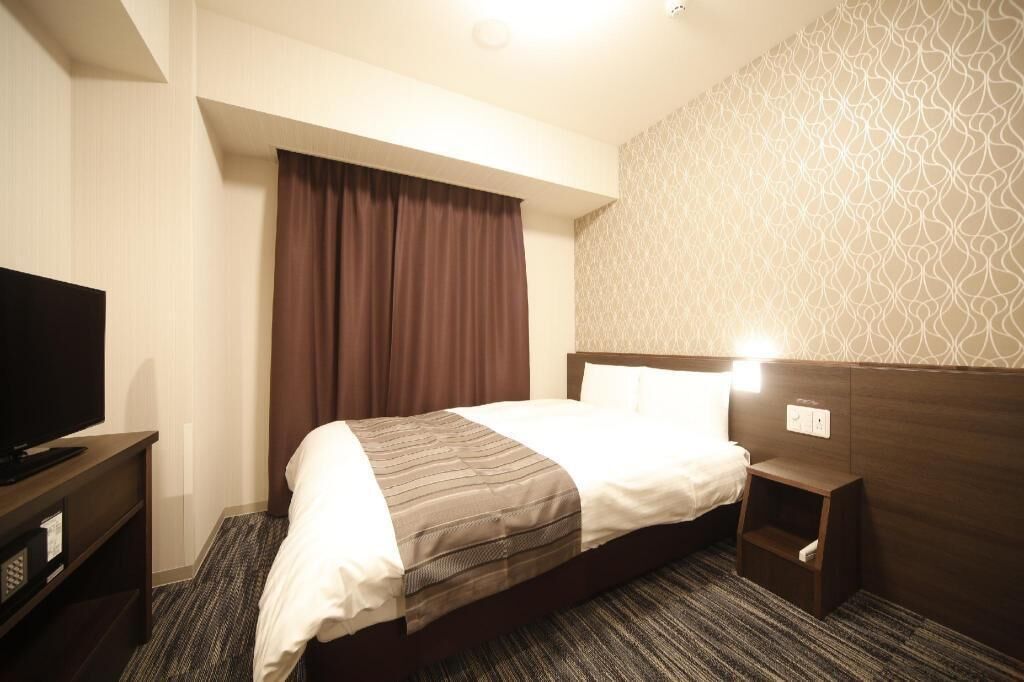1 bedroom, down comforters, in-room safe, desk