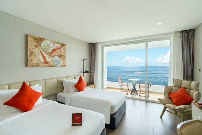 Minibar, in-room safe, desk, blackout drapes