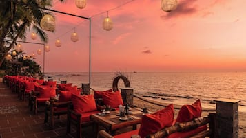 Beach bar