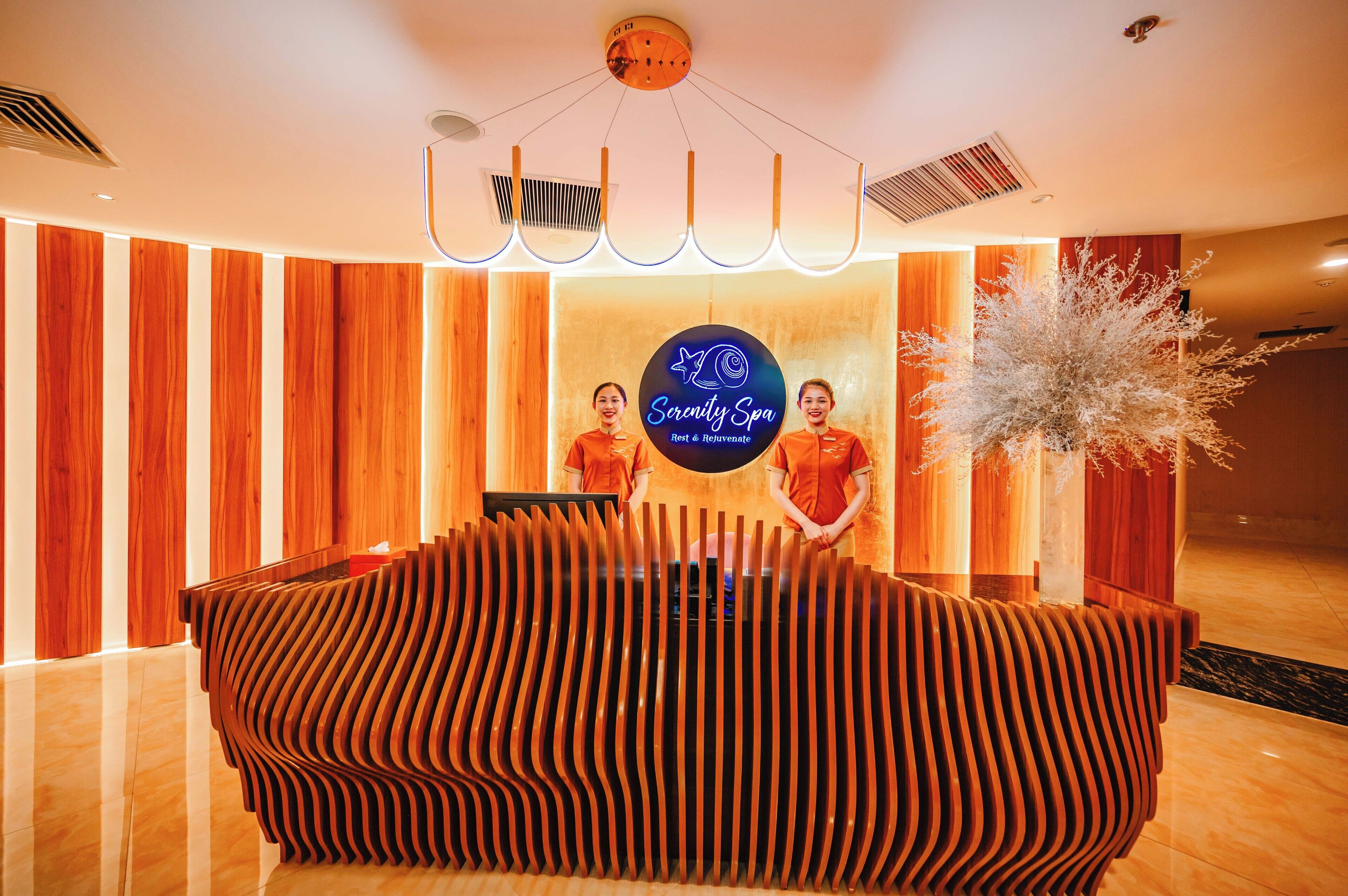 Meja sambut tetamu spa