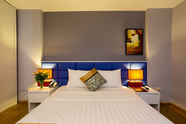Superior Double Room | Minibar, in-room safe, individually decorated, individually furnished