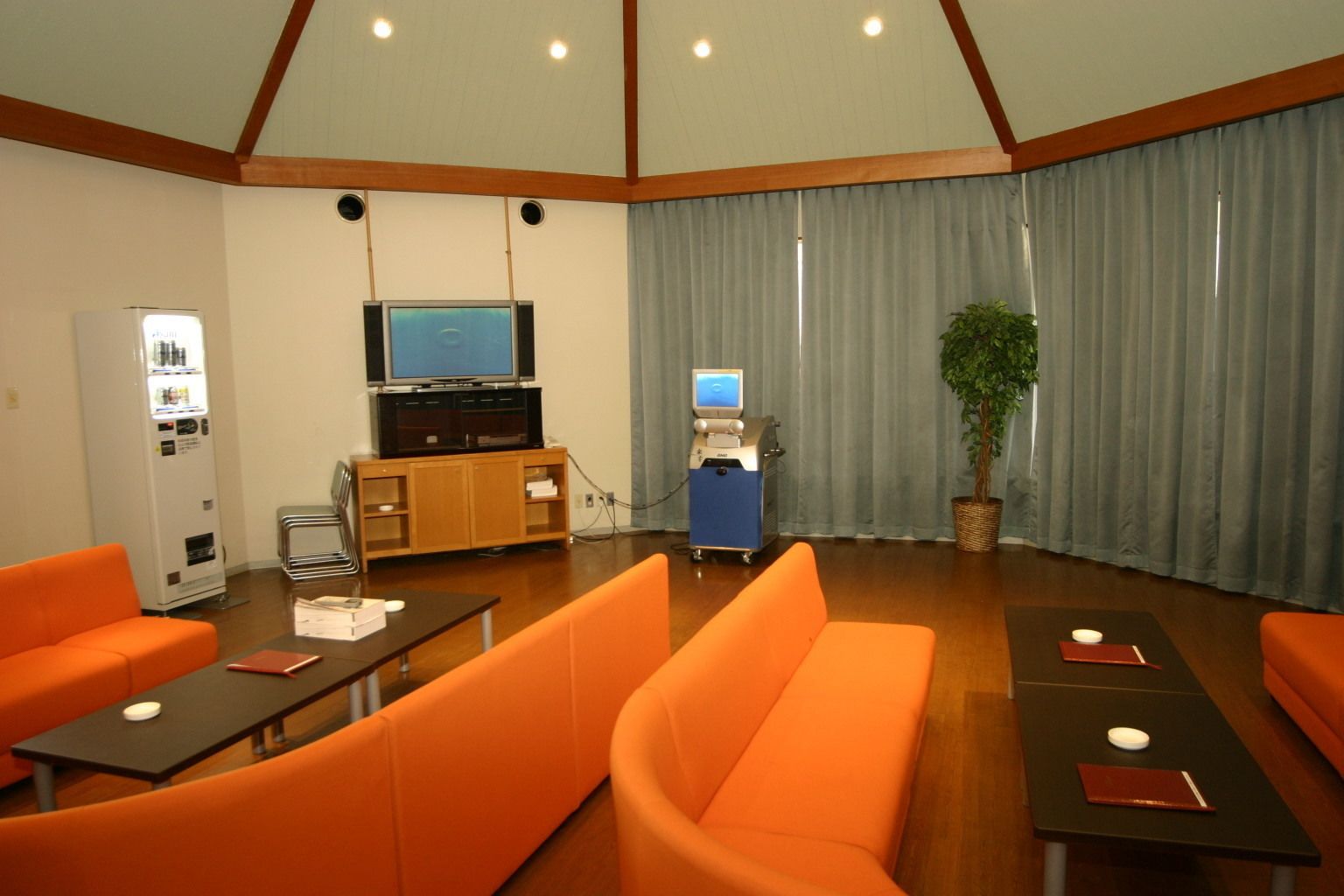 karaoke room