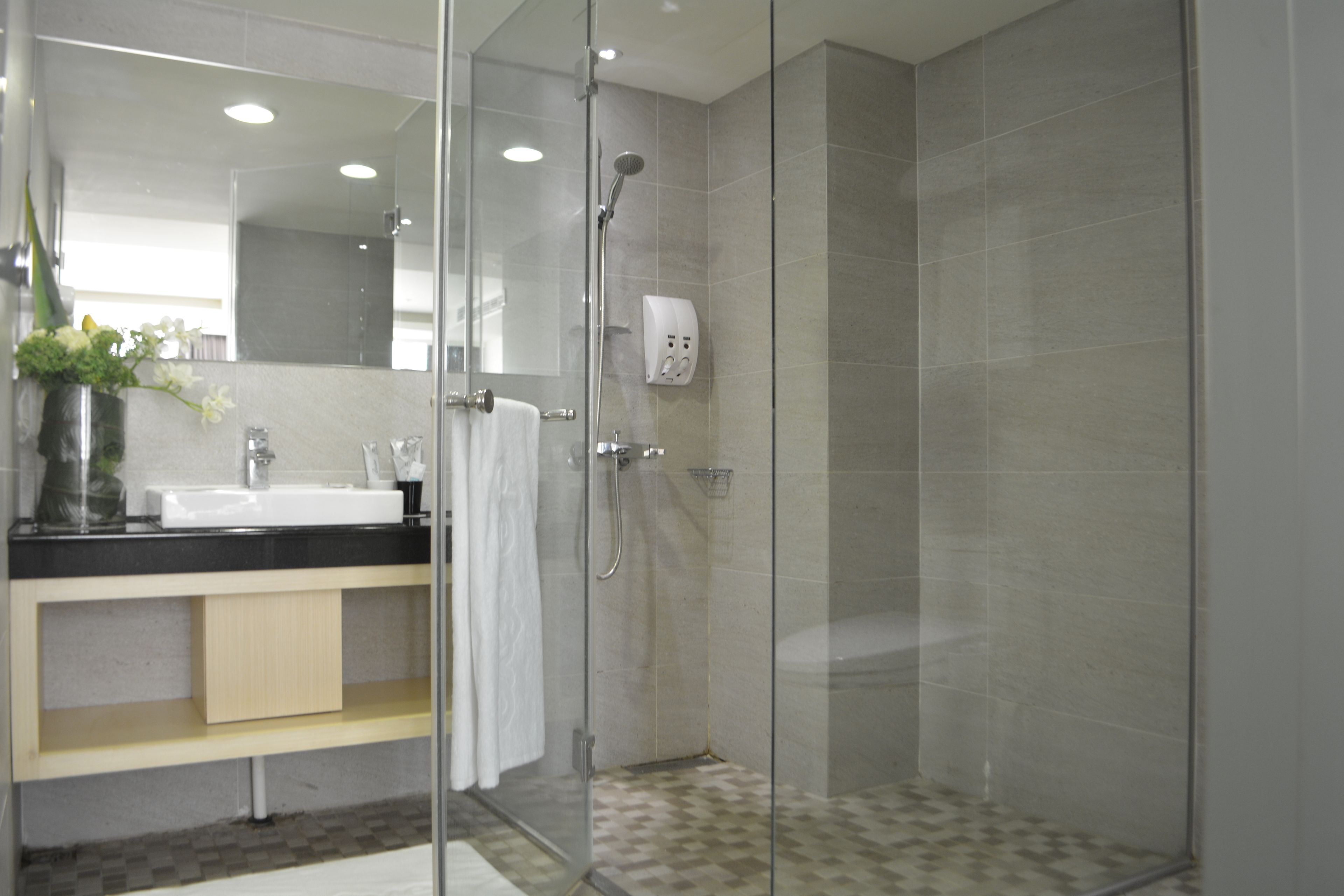 Shower, free toiletries, hair dryer, slippers