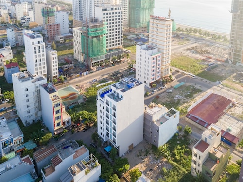 A Danang Beach Hotel