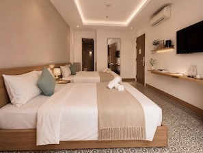 Deluxe Twin Room, 2 Double Beds, City View