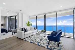 Superior Apartment, 2 Bedrooms, Ocean View - Tower 1 | Living area - The Oracle Resort Broadbeach - GCLR (Broadbeach)