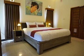 Deluxe Room | In-room safe, rollaway beds, free WiFi