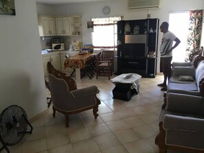 Villa, 3 Bedrooms | Living area