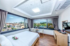 Tweepersoonskamer | Uitzicht vanuit de kamer