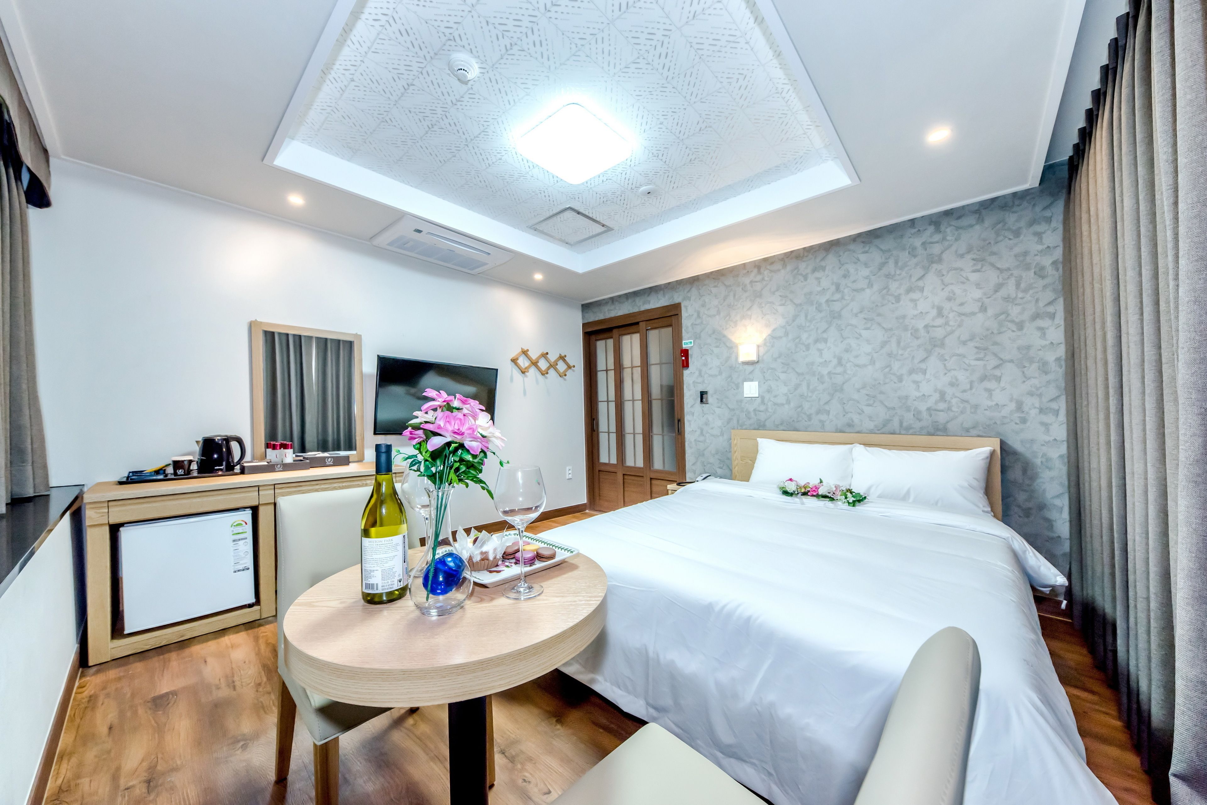 double room | desk, soundproofing, free wifi