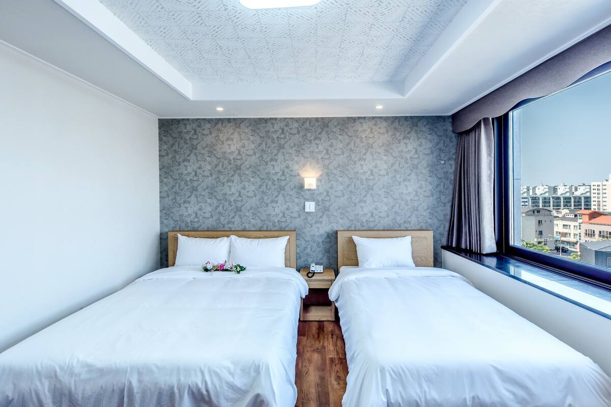 Chambre avec lits jumeaux