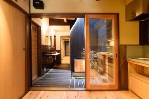 Interior - Guesthouse Gokurakudo - Hostel (Kyoto)