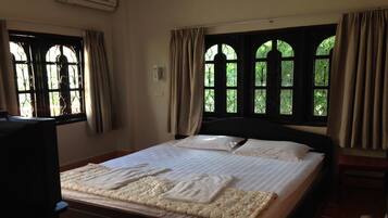 Chambre Standard Double ou avec lits jumeaux | Minibar, Wi-Fi gratuit