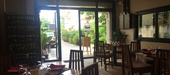 La Gondola Vientiane