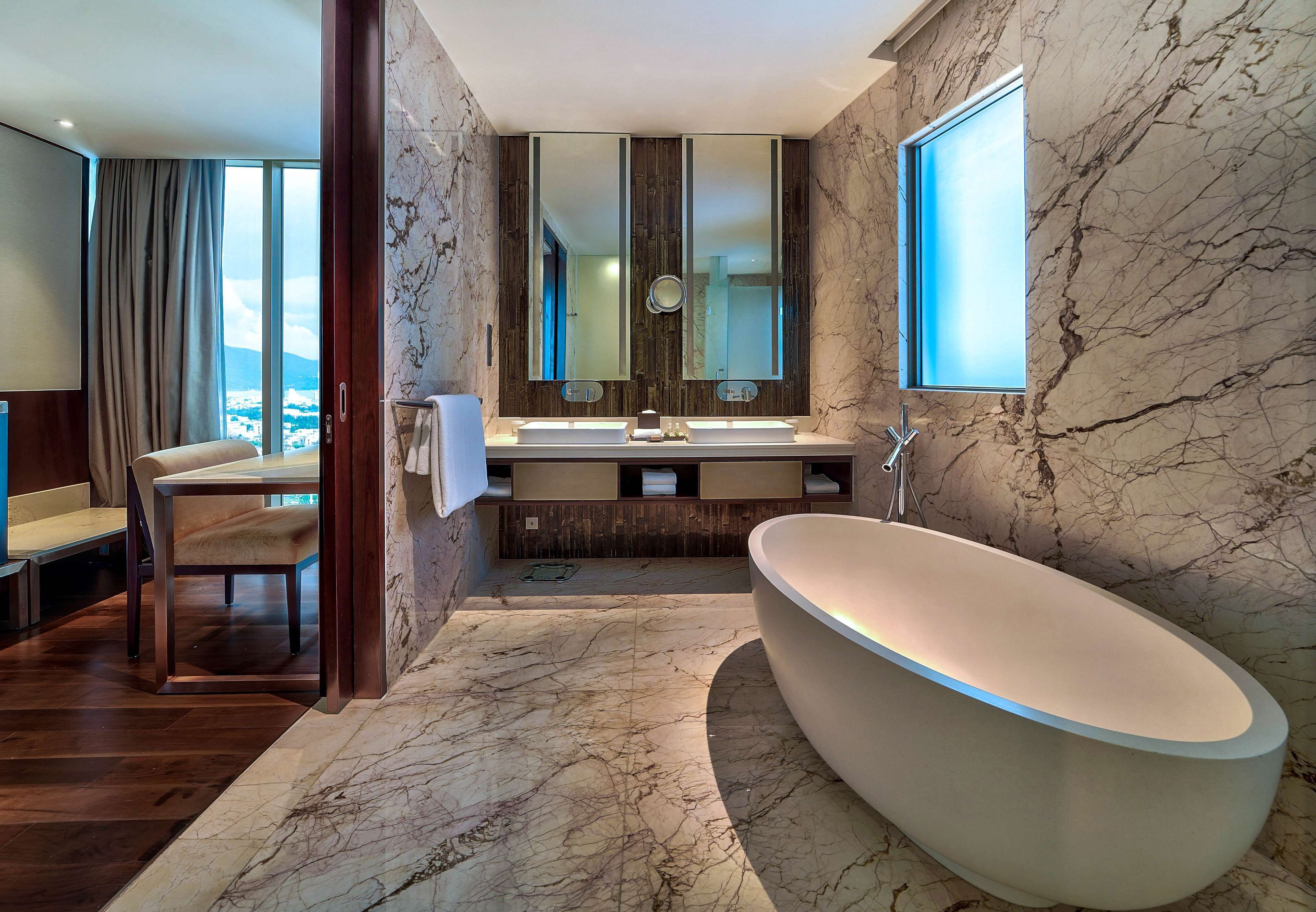 presidential suite, 2 bedrooms | bathroom | separate bathtub and shower, free toiletries, hair dryer, bathrobes