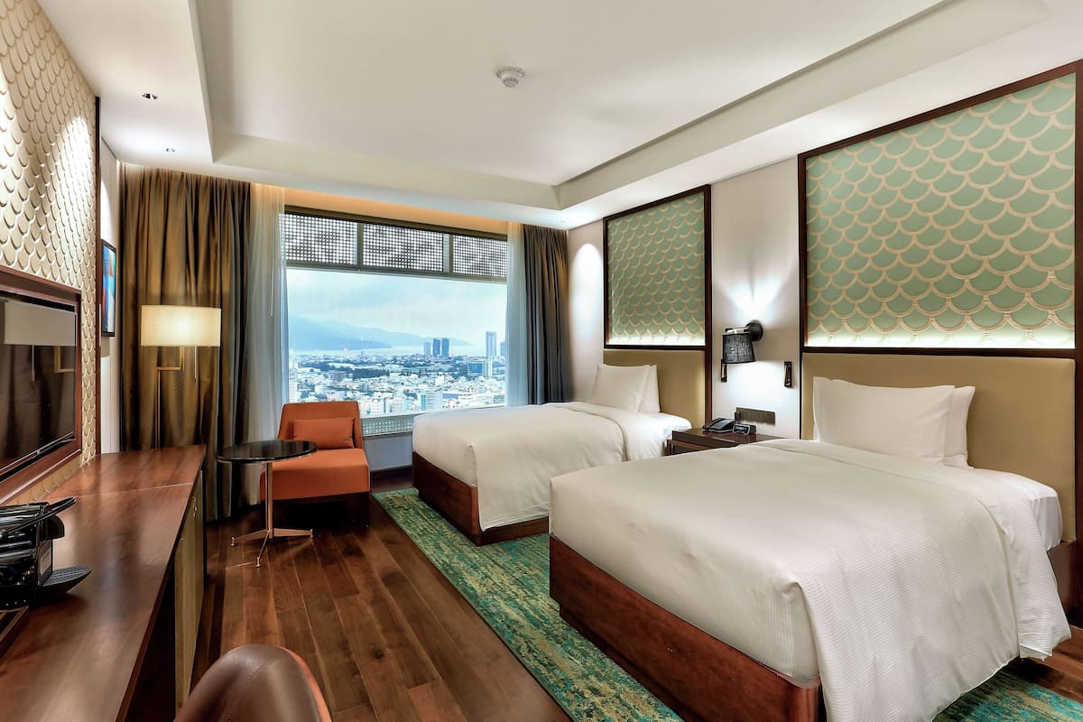 1 bedroom, minibar, in-room safe, desk