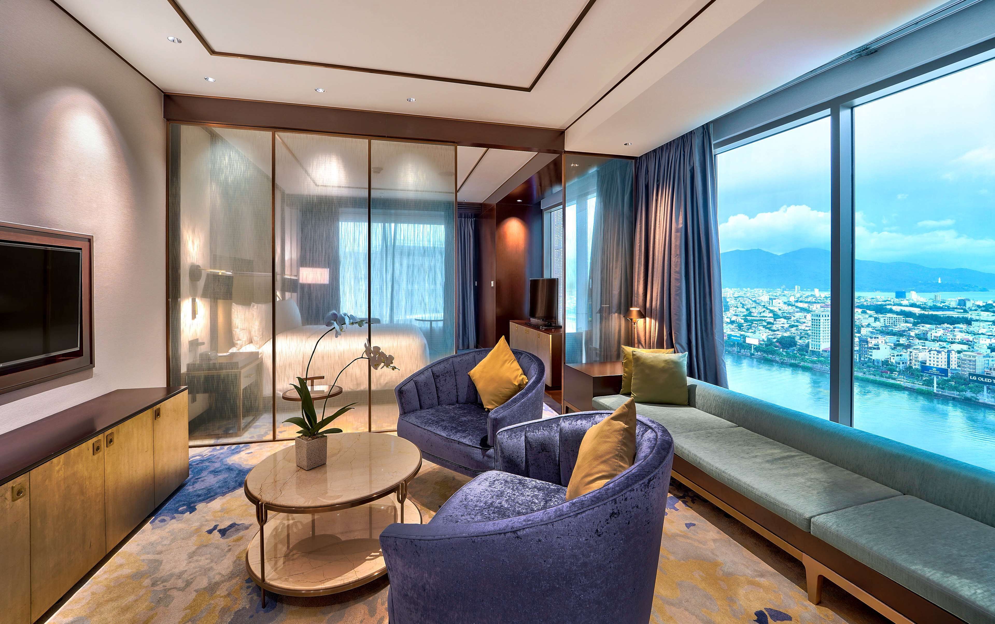 presidential suite, 2 bedrooms | living area | flat-screen tv, fireplace, dvd player