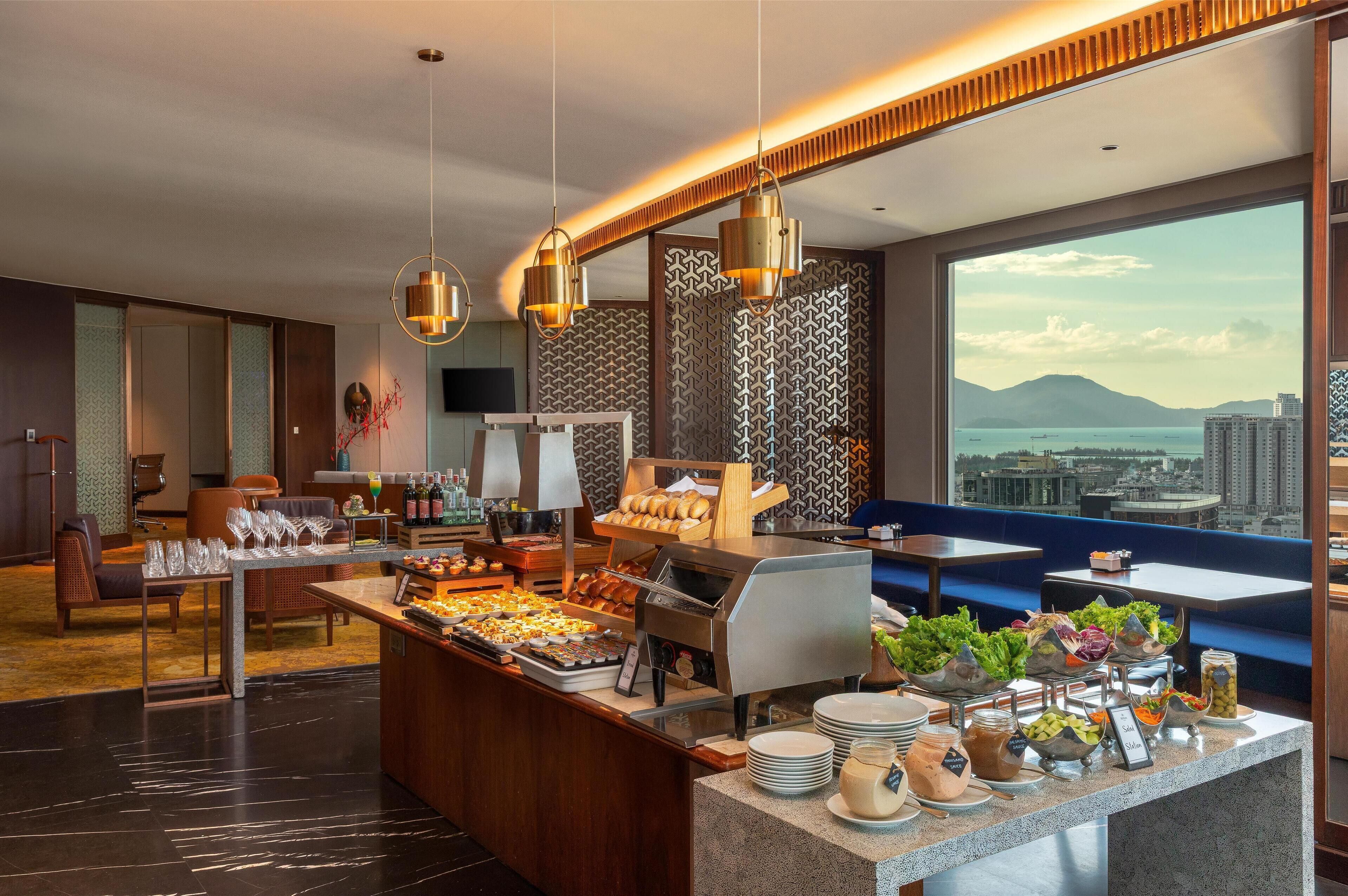 1 bedroom, minibar, in-room safe, desk