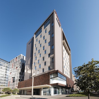 Hampton by Hilton Bogota Airport