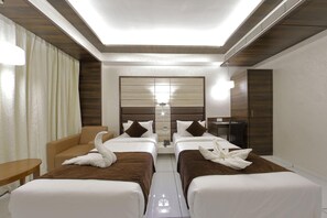 Ropa de cama de alta calidad y minibar 