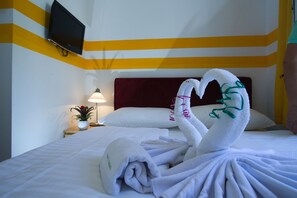 Double or Twin Room | Premium bedding, free WiFi, bed sheets - Hotel City Residence (Vienna)