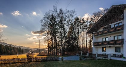 Waldpension Schiefling am See