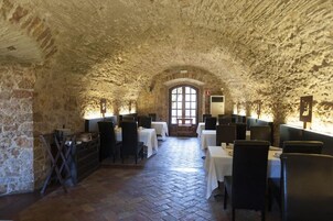 Se sirven desayunos, almuerzos y cenas