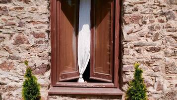 Soundproofing, iron/ironing board