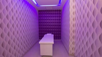 Sauna, steam room, body treatments, aromatherapy, hot stone massages
