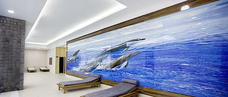 Indoor pool, pool loungers