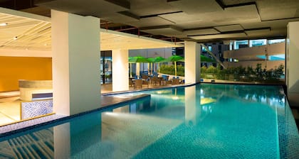Aloft Jakarta Wahid Hasyim