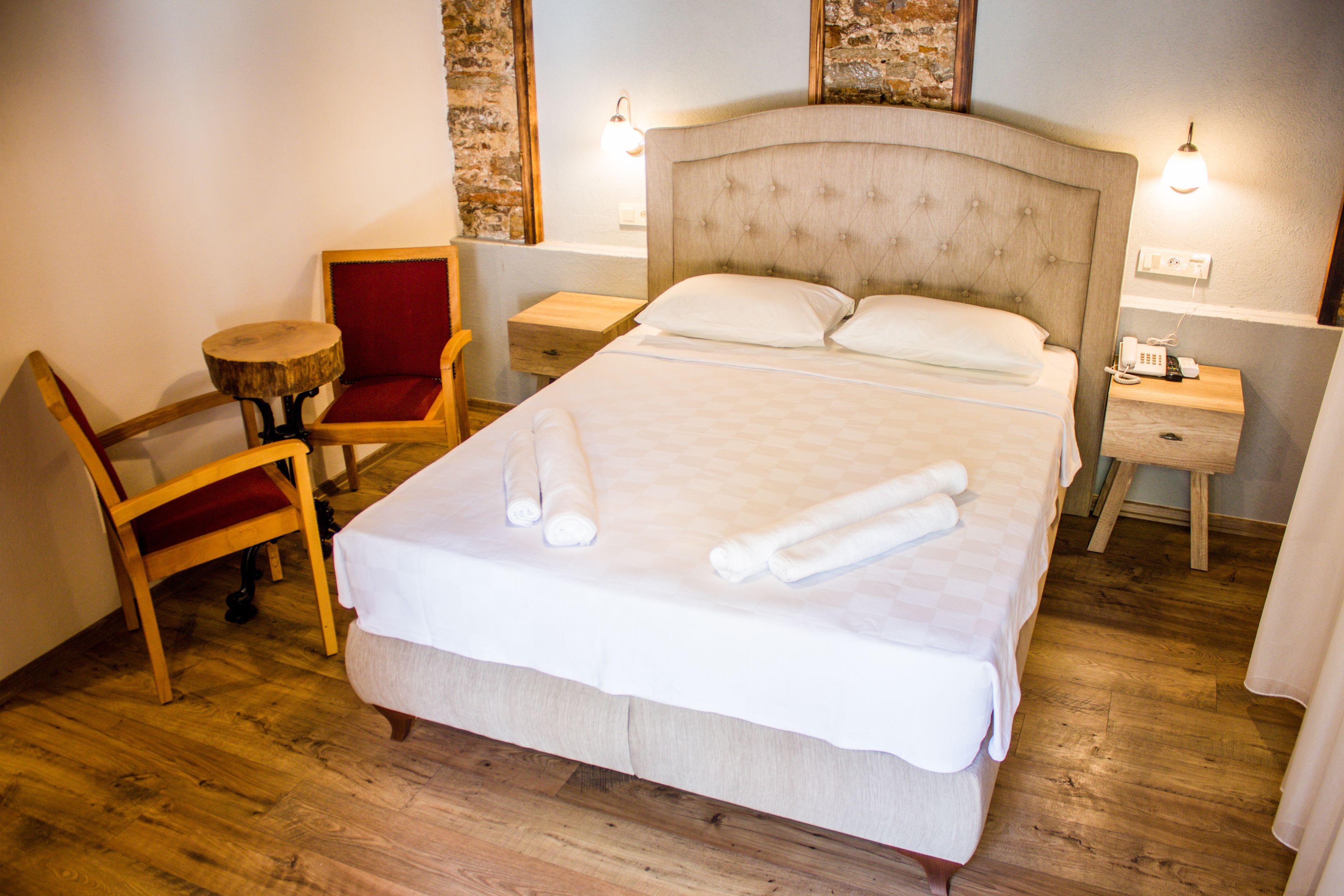 deluxe double room | premium bedding, in-room safe, desk, free wifi