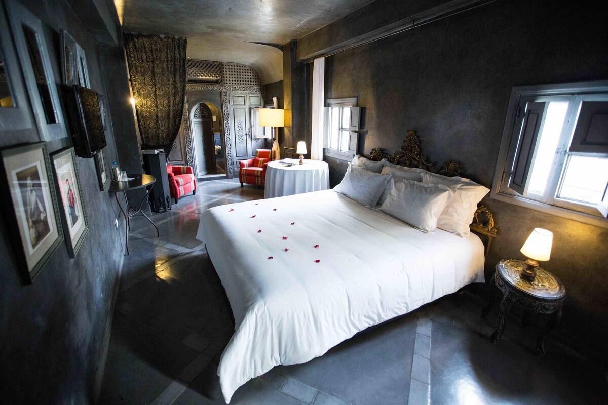 Executive Suite | In-room safe, cribs (free), WiFi (free), individually decorated