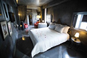 Executive Suite | In-room safe, individually decorated, individually furnished