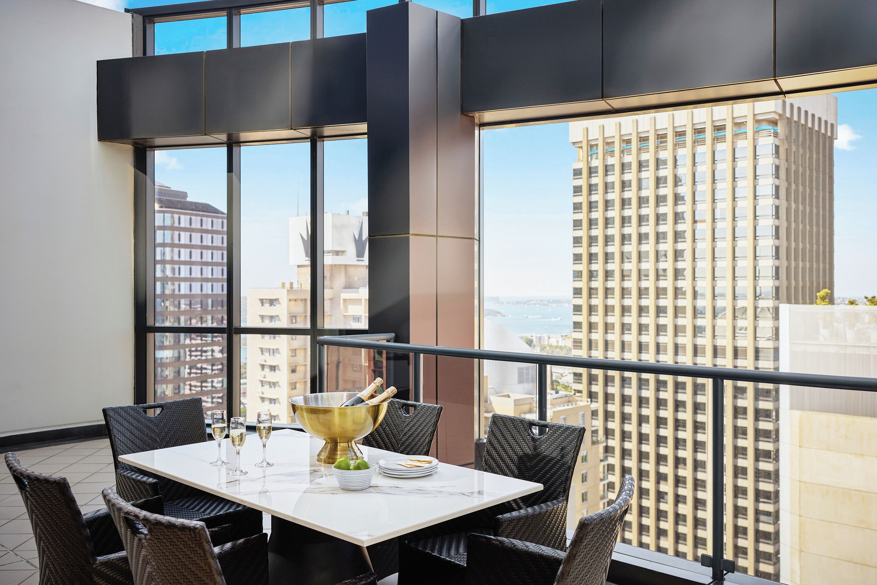 3 Bedroom East Penthouse | Terrace/patio