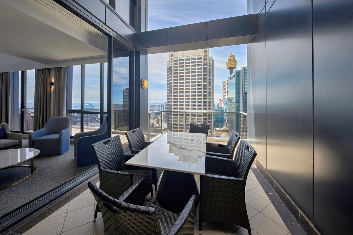Meriton Suites Pitt Street, Sydney