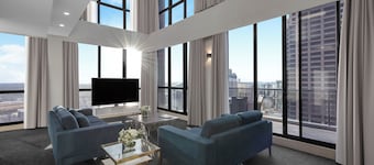 Meriton Suites Pitt Street, Sydney