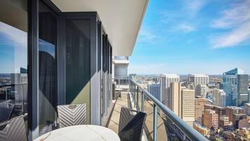 Suite, 3 dormitoris (Altitude) | Terrassa o pati