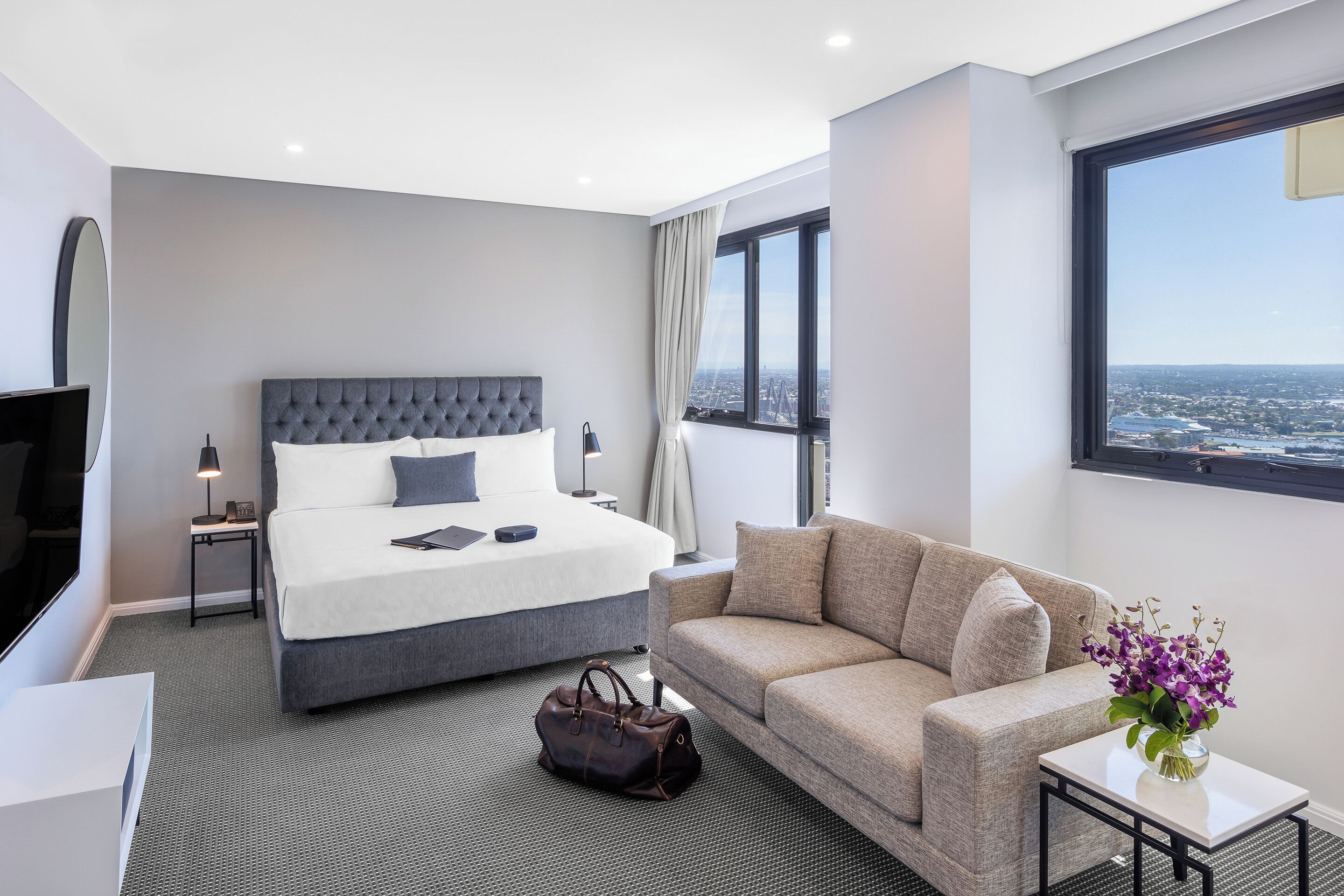 Premium bedding, in-room safe, blackout drapes, soundproofing