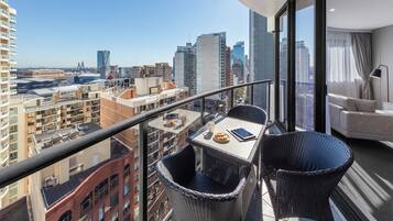 1 Bedroom Suite | Terrace/patio