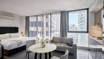 Studio Suite | Premium bedding, in-room safe, blackout drapes, iron/ironing board